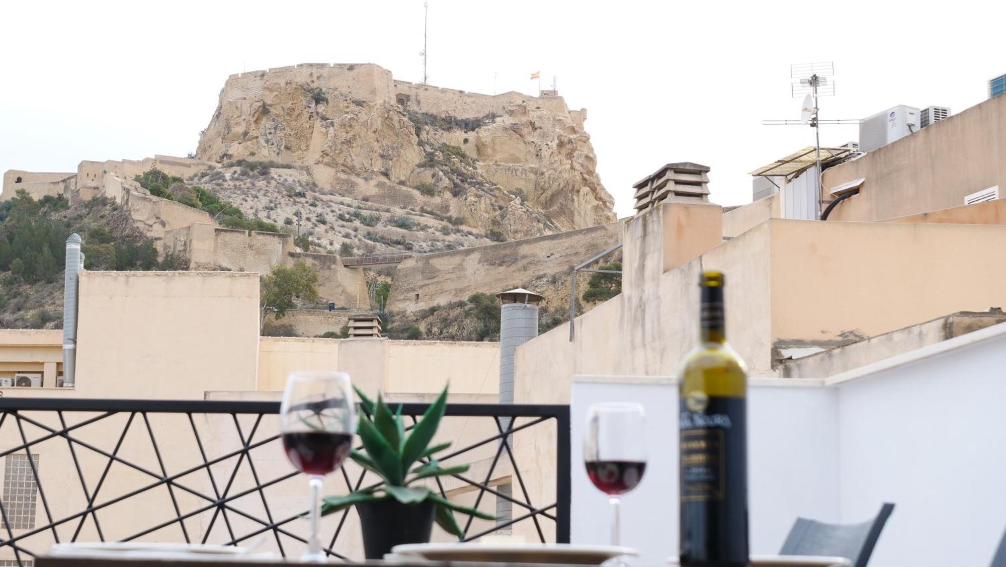 Myflats The Castle Lejlighed Alicante Eksteriør billede